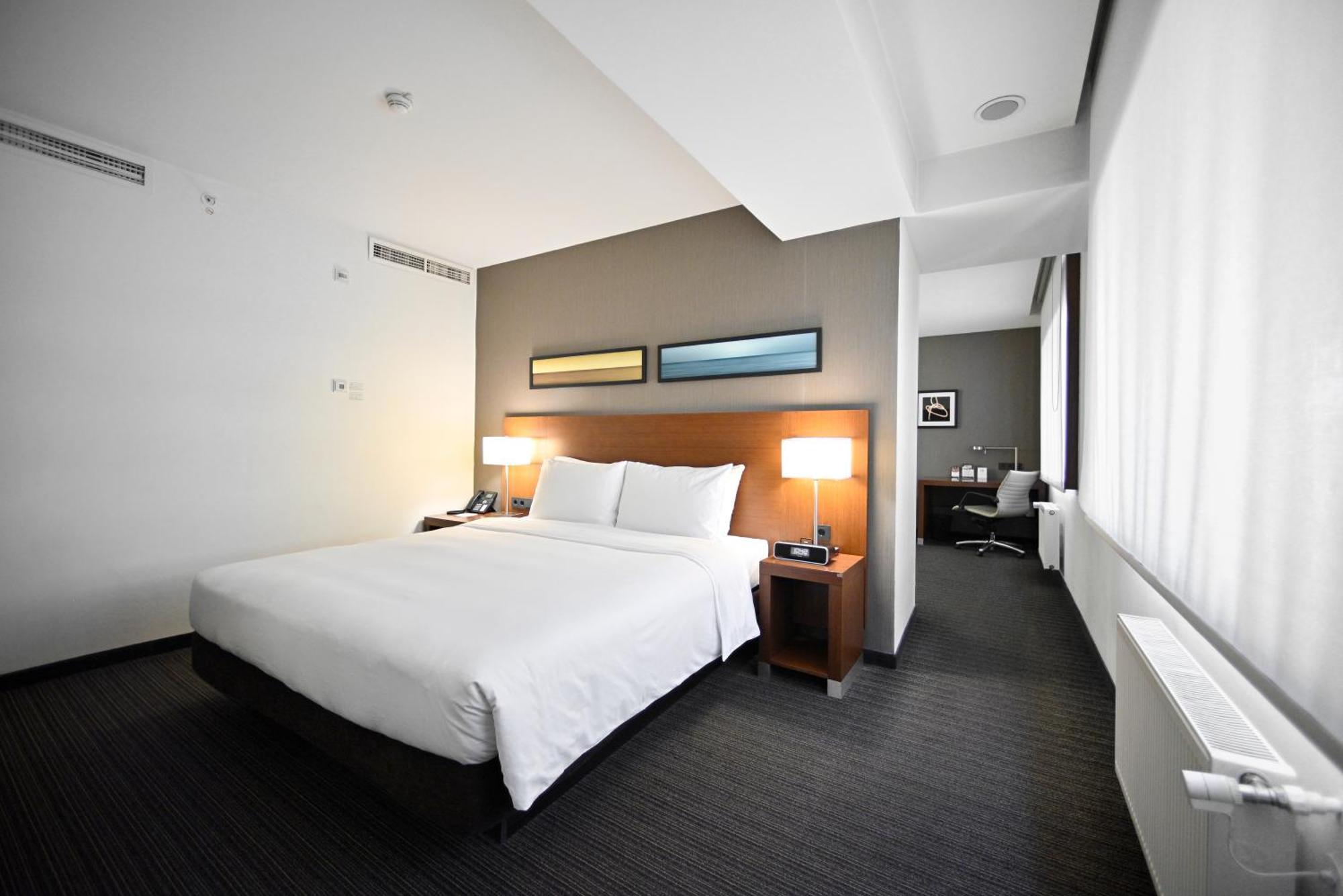 Yerevan Place Hotel Kültér fotó