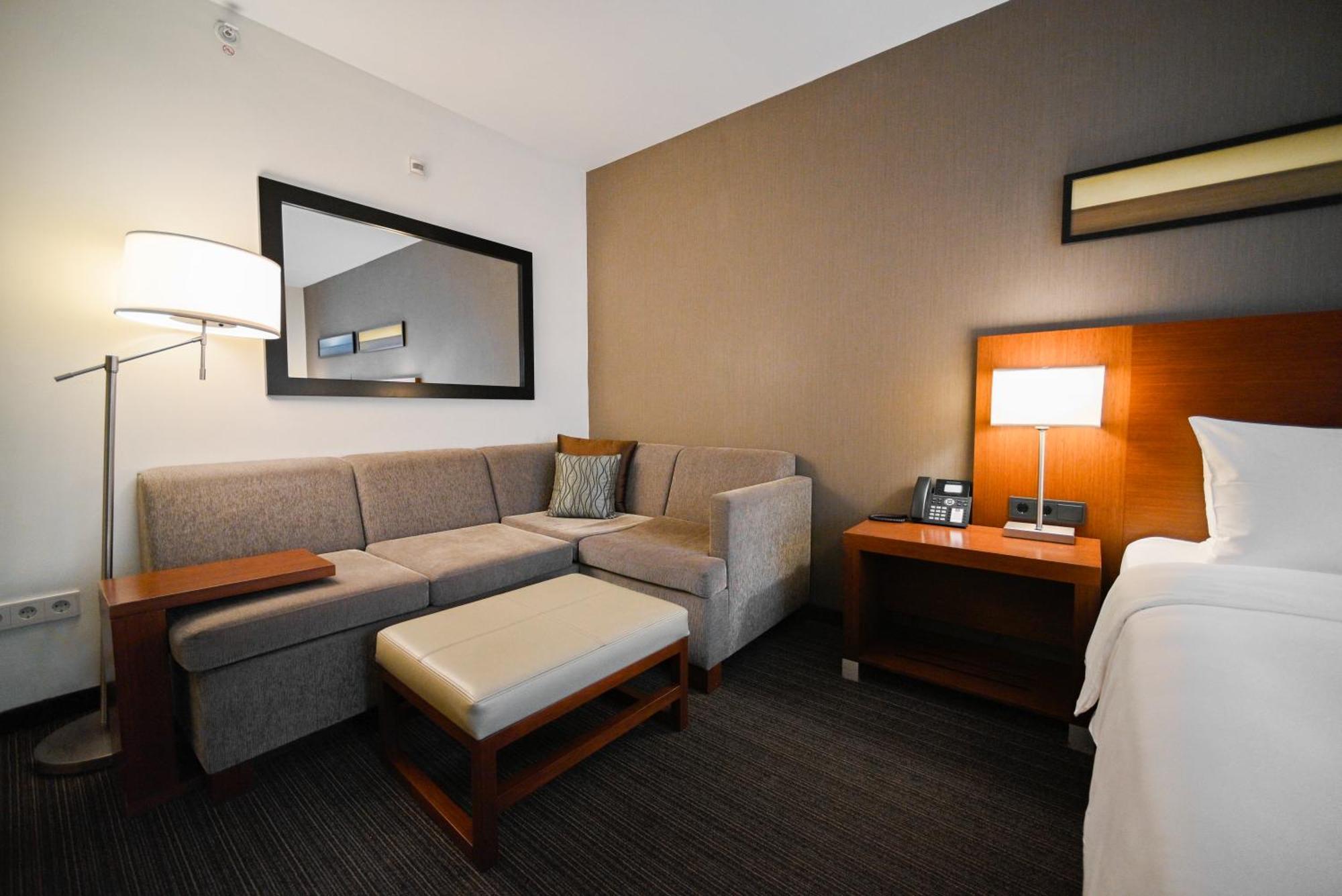 Yerevan Place Hotel Kültér fotó