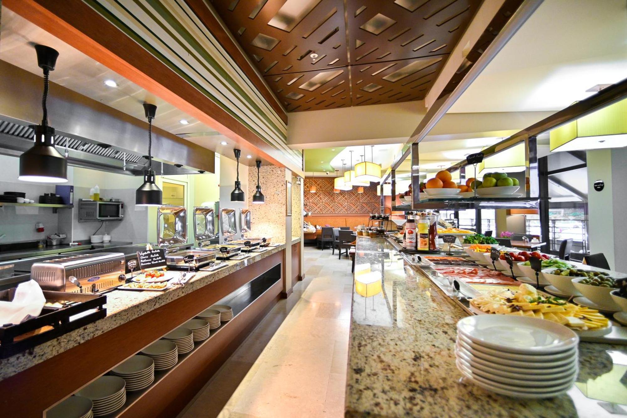 Yerevan Place Hotel Kültér fotó