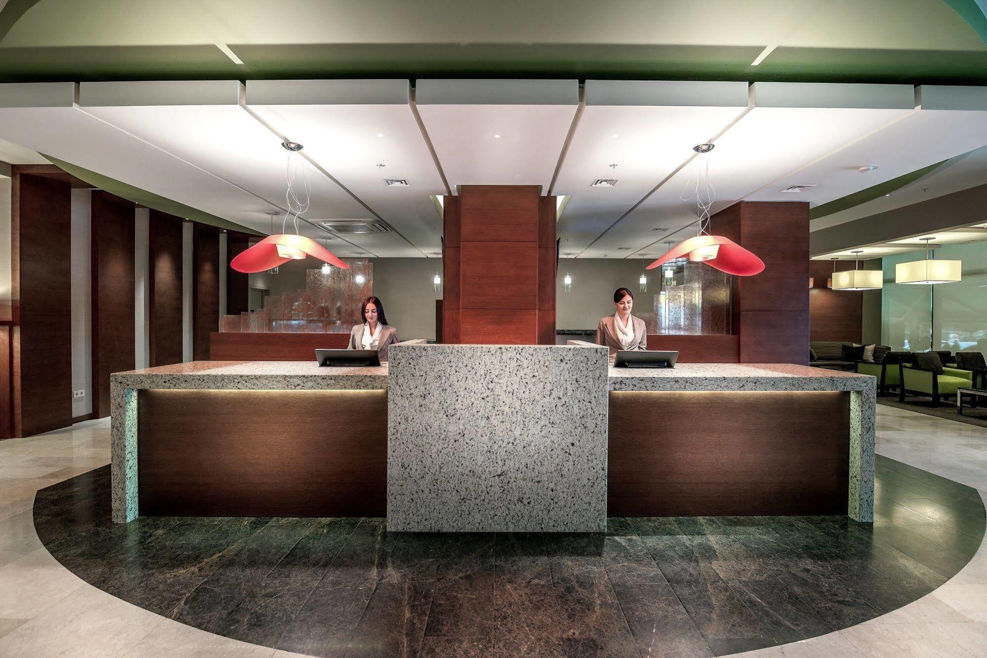 Yerevan Place Hotel Kültér fotó